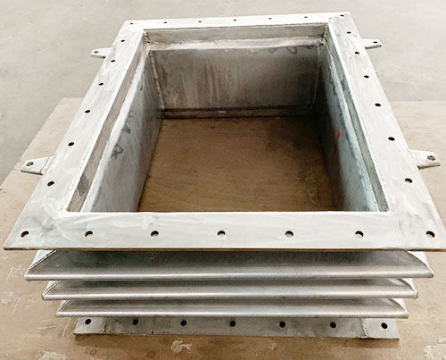 矩形金属补偿器